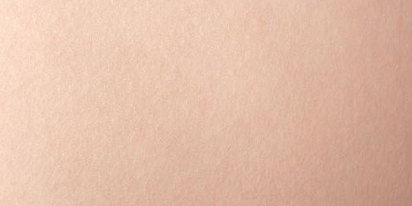 化學性煥膚的男性肌膚